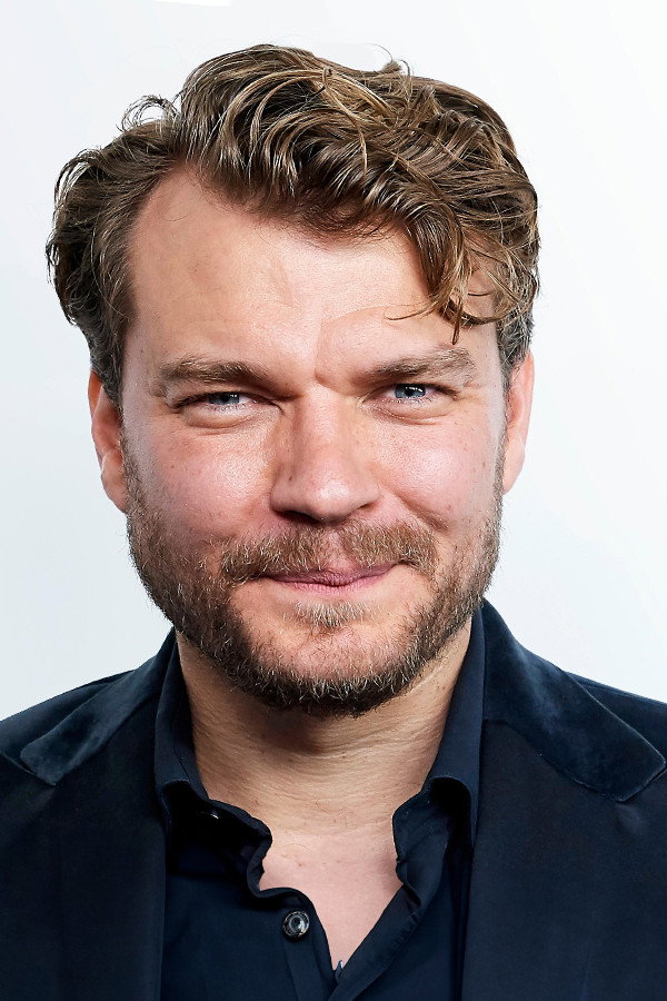 Пілоу Асбек — фото 2