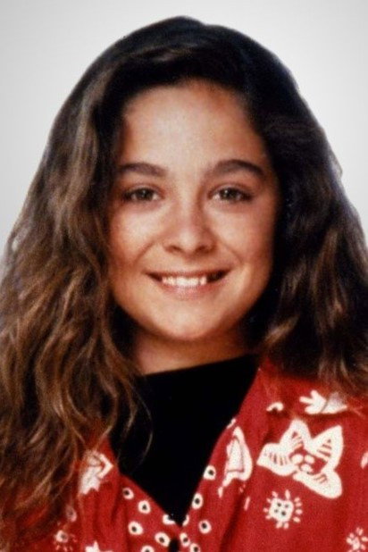 Maia Brewton — фото 1