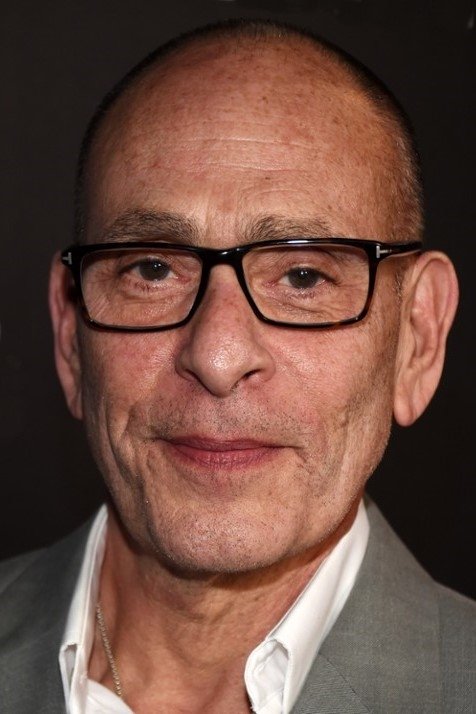 Nestor Serrano — фото 1