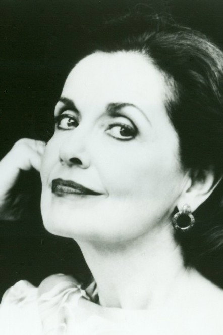 Mary Beth Peil — фото 3