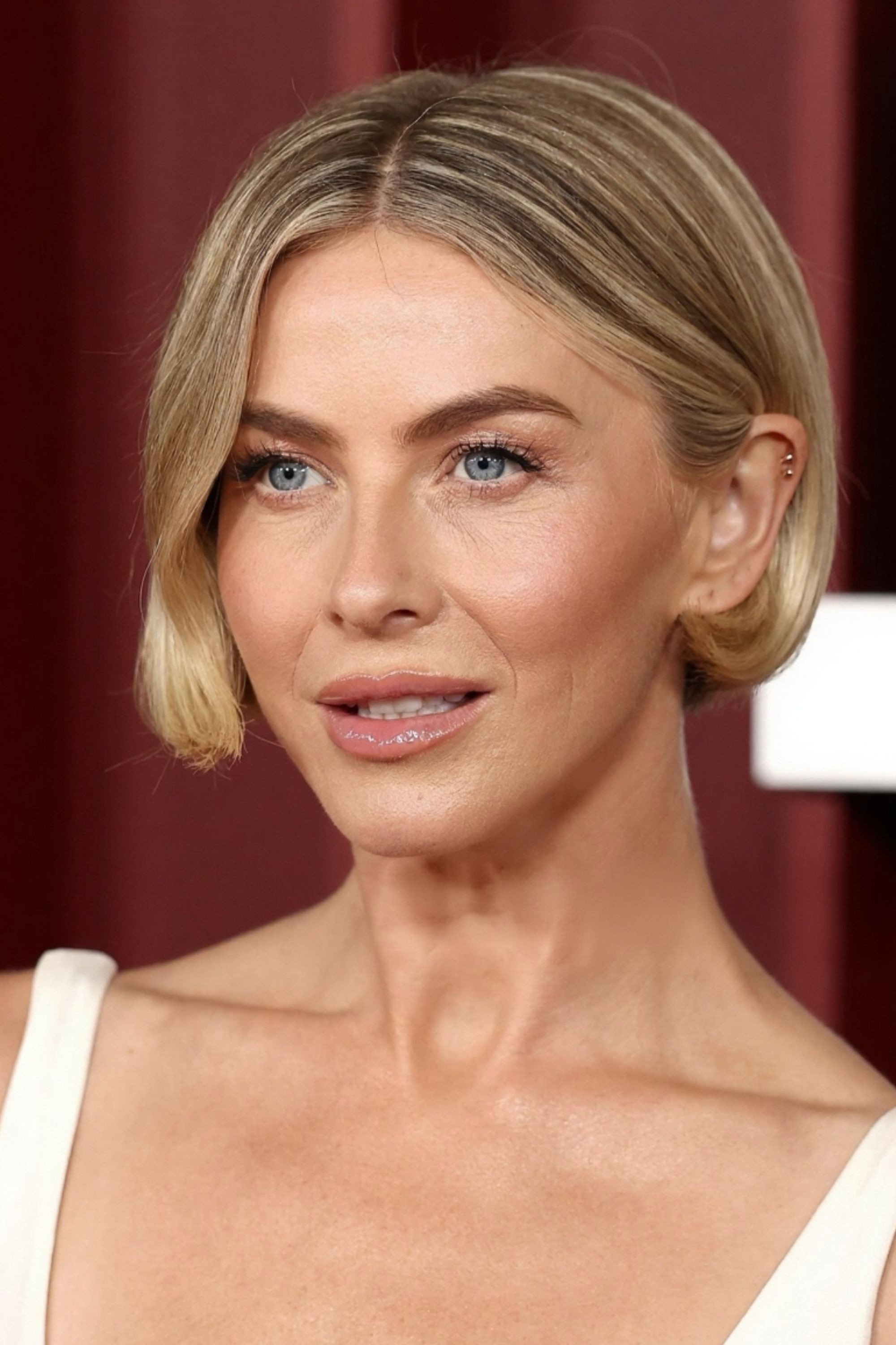 Джуліанн Гаф — фото 1