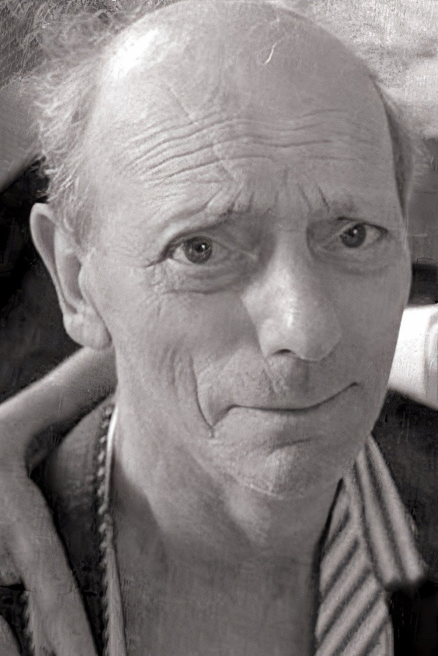 Reg Evans — фото 1