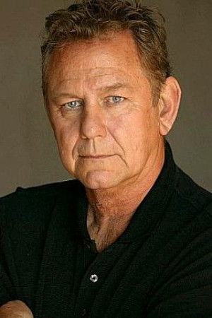 Ernie Lively — фото 1