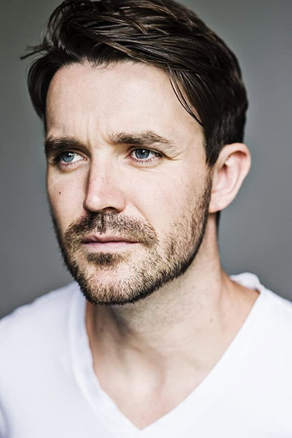 James Robinson — фото 1