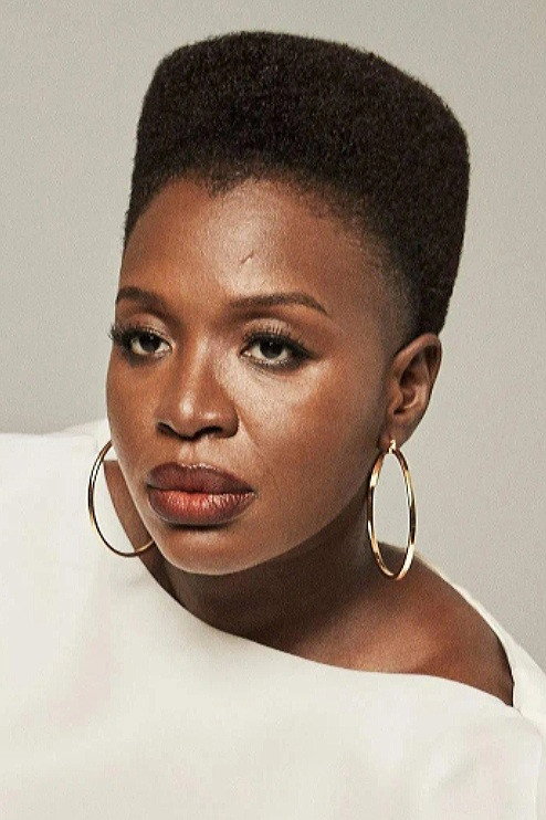 Folake Olowofoyeku — фото 1