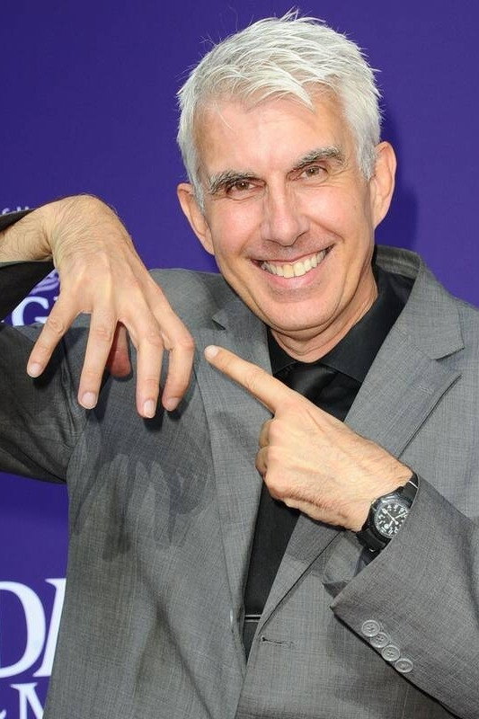 Christopher Hart — фото 1