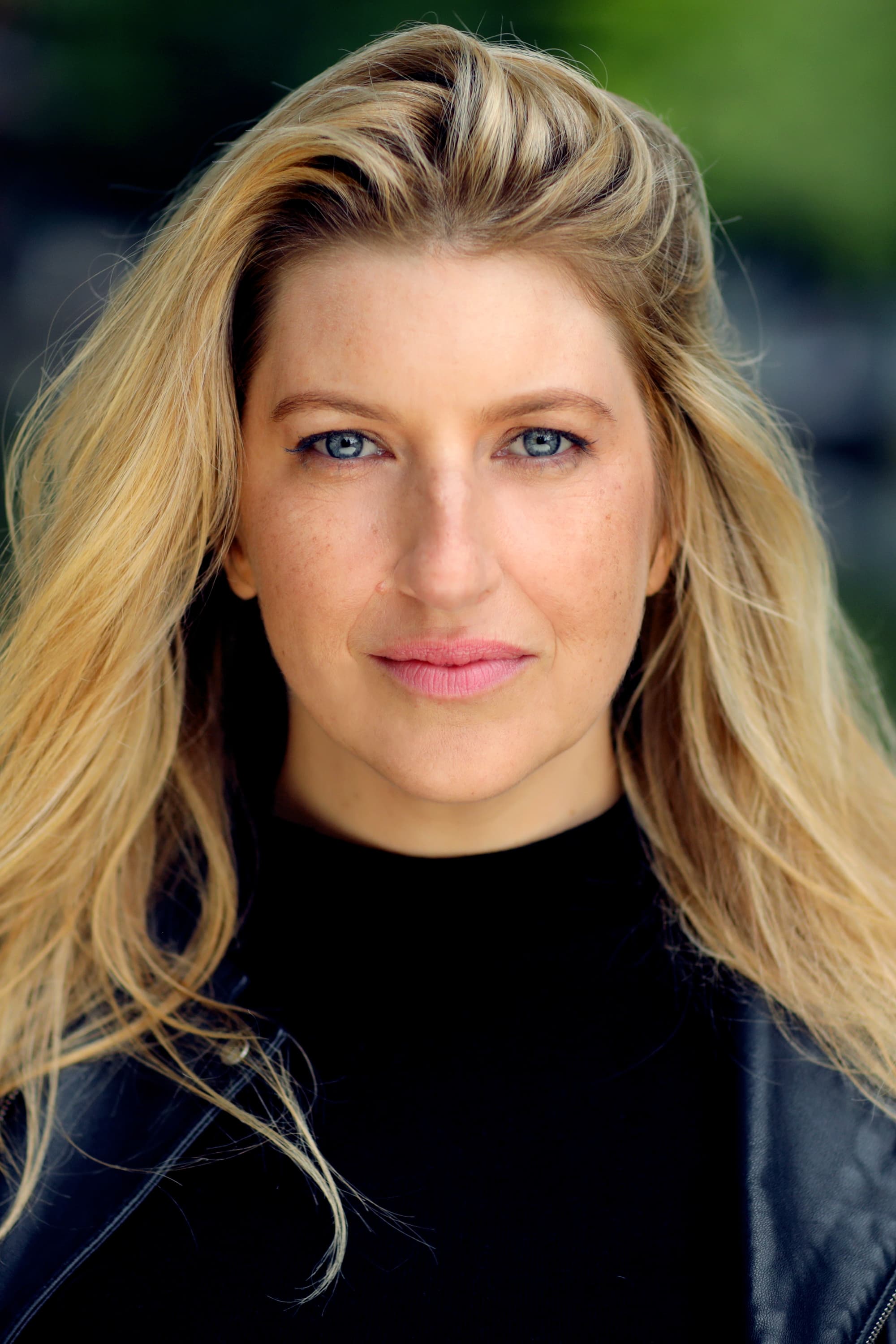 Tara Summers — фото 1